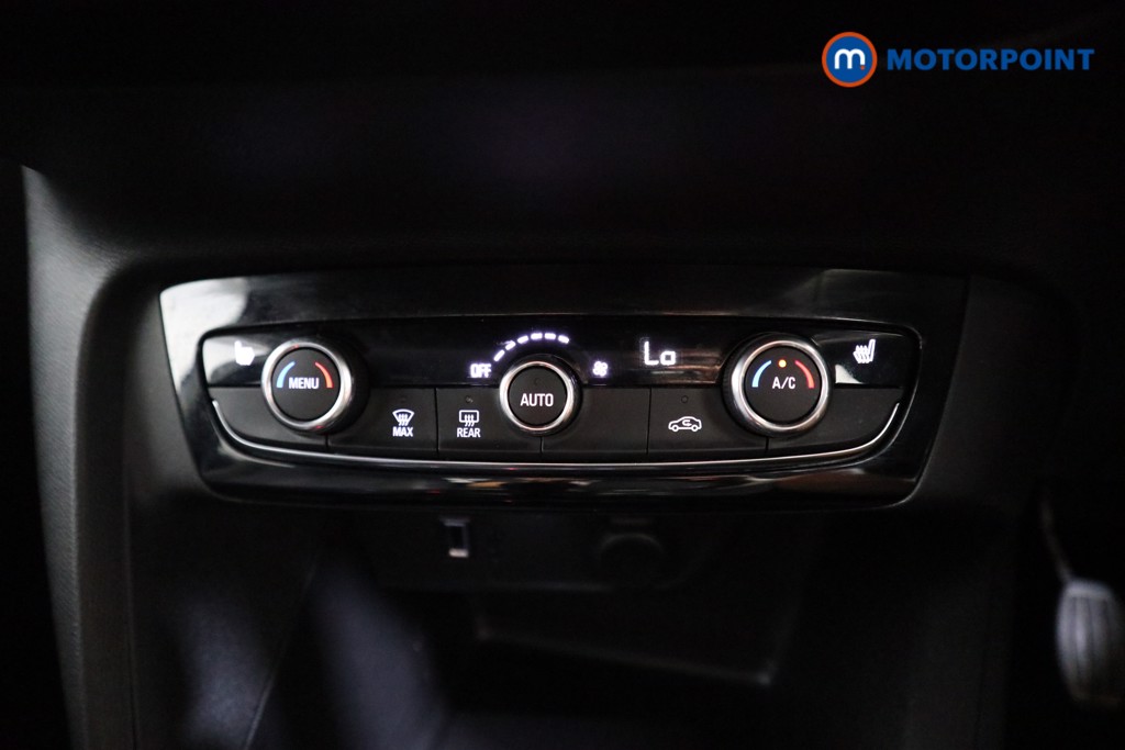 Vauxhall Corsa Elite Nav Premium Manual Petrol Hatchback - Stock Number (1573357) - 8th supplementary image