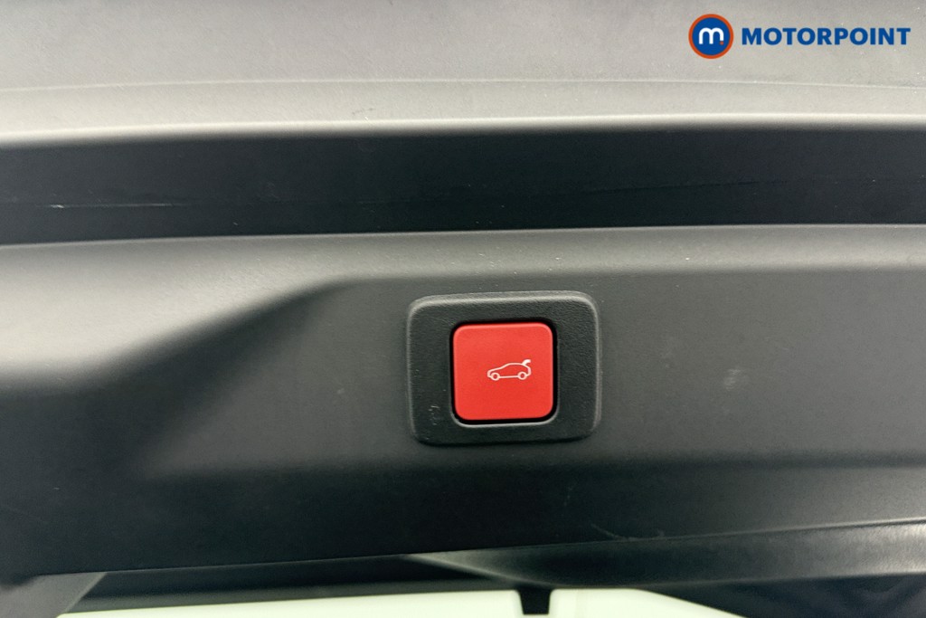 Peugeot 3008 GT Automatic Electric SUV - Stock Number (1573628) - 22nd supplementary image