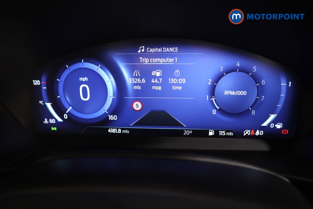 Ford Focus St-Line X Manual Petrol-Electric Hybrid Hatchback - Stock Number (1573762) - 3rd supplementary image