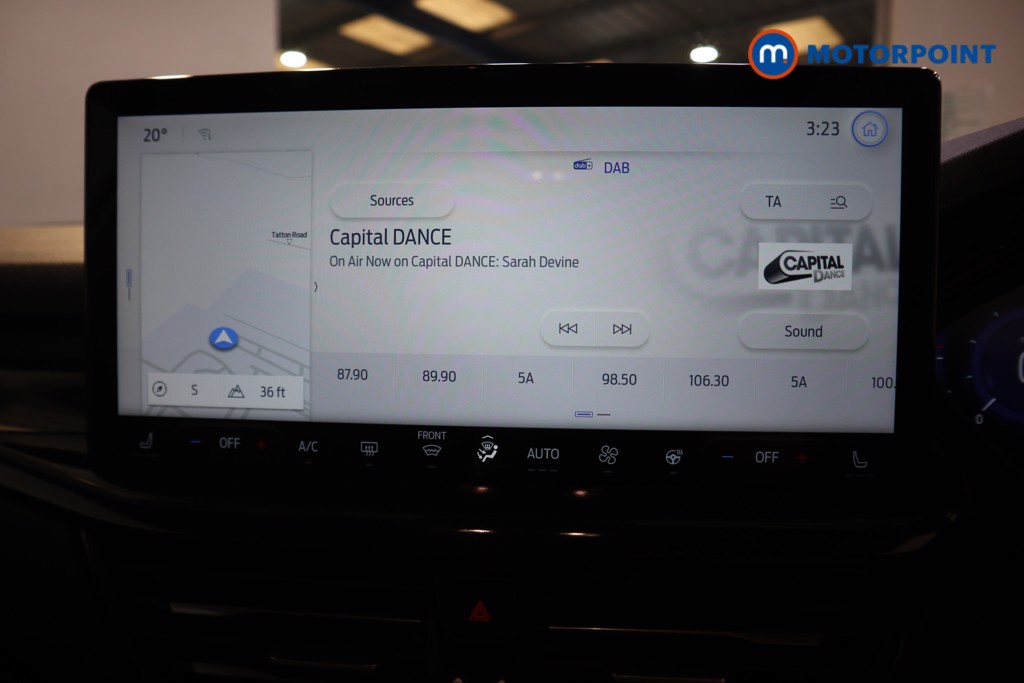 Ford Focus St-Line X Manual Petrol-Electric Hybrid Hatchback - Stock Number (1573762) - 7th supplementary image