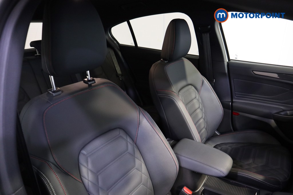 Ford Focus St-Line X Manual Petrol-Electric Hybrid Hatchback - Stock Number (1573762) - 10th supplementary image
