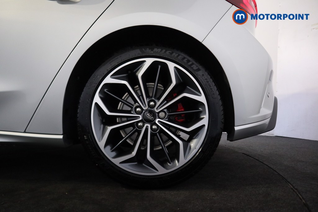 Ford Focus St-Line X Manual Petrol-Electric Hybrid Hatchback - Stock Number (1573762) - 16th supplementary image
