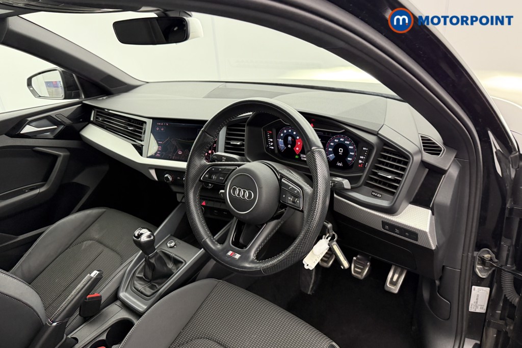 Audi A1 S Line Manual Petrol Hatchback - Stock Number (1573891) - 4th supplementary image