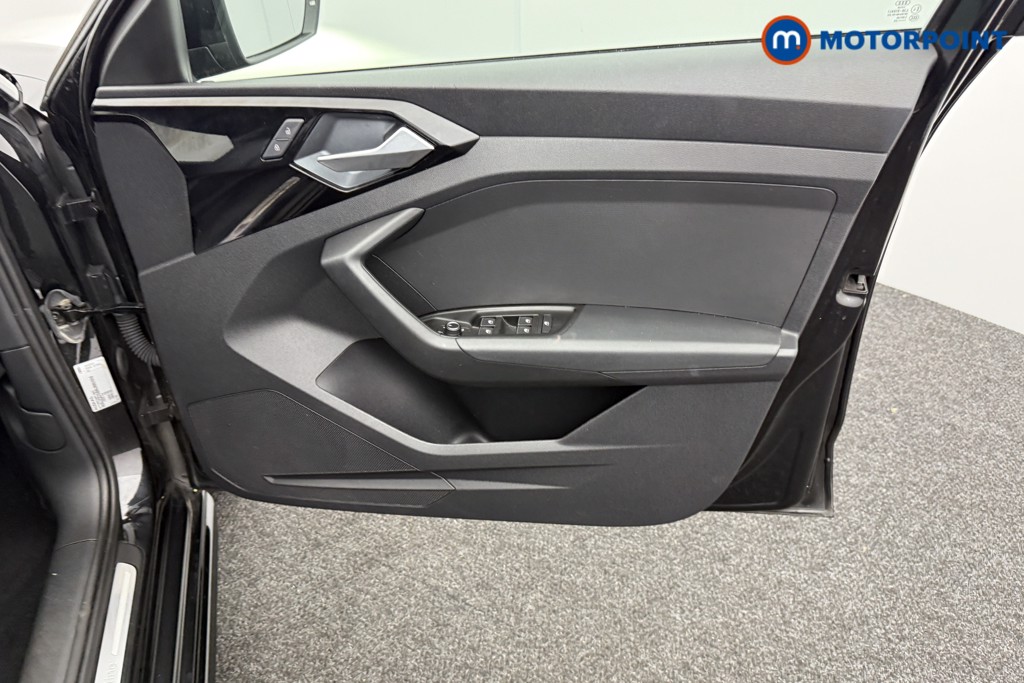 Audi A1 S Line Manual Petrol Hatchback - Stock Number (1573891) - 17th supplementary image