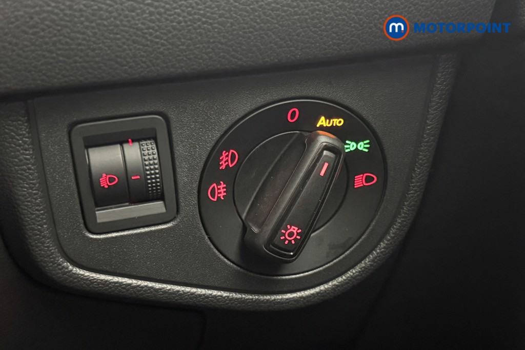 Volkswagen Polo Match Manual Petrol Hatchback - Stock Number (1574037) - 13th supplementary image