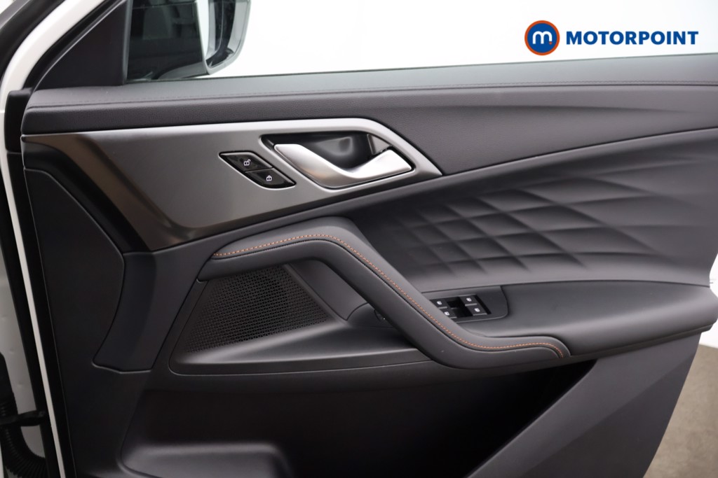 Mg Motor Uk HS Trophy Automatic Petrol SUV - Stock Number (1574237) - 1st supplementary image