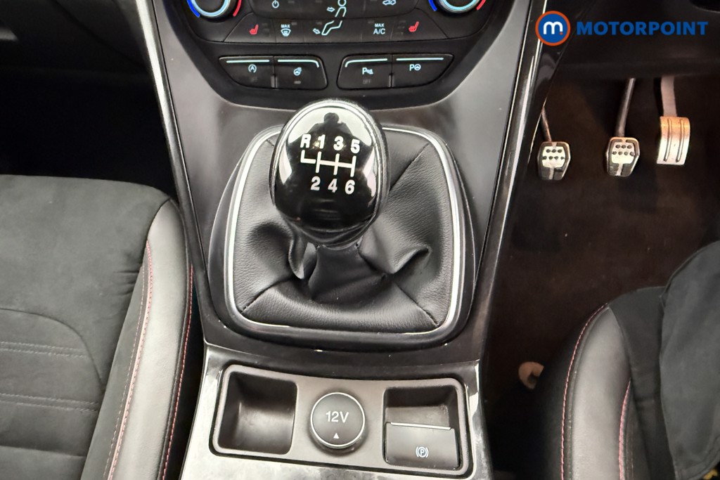 Ford Kuga St-Line Edition Manual Petrol SUV - Stock Number (1559991) - 12th supplementary image