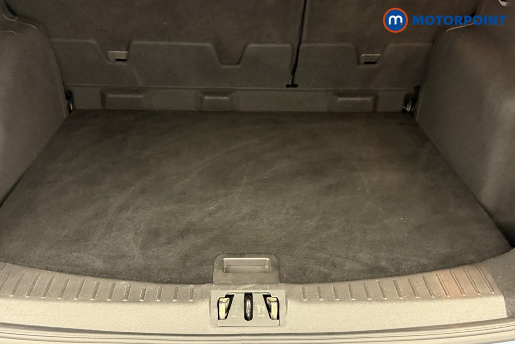 Ford Kuga St-Line Edition Manual Petrol SUV - Stock Number (1559991) - 20th supplementary image