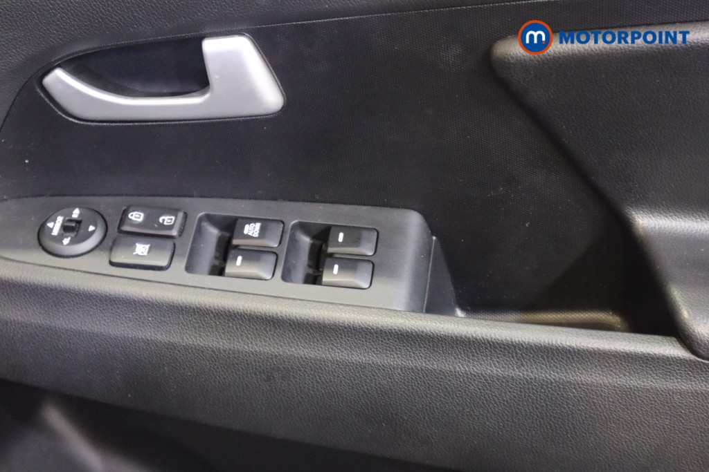 KIA Sportage 1 Manual Petrol SUV - Stock Number (1560514) - 14th supplementary image