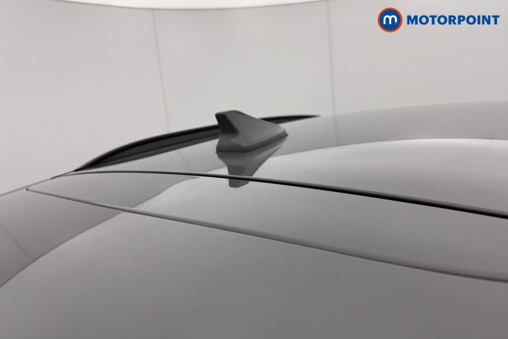 Hyundai Kona Premium Automatic Petrol-Electric Hybrid SUV - Stock Number (1560614) - 20th supplementary image
