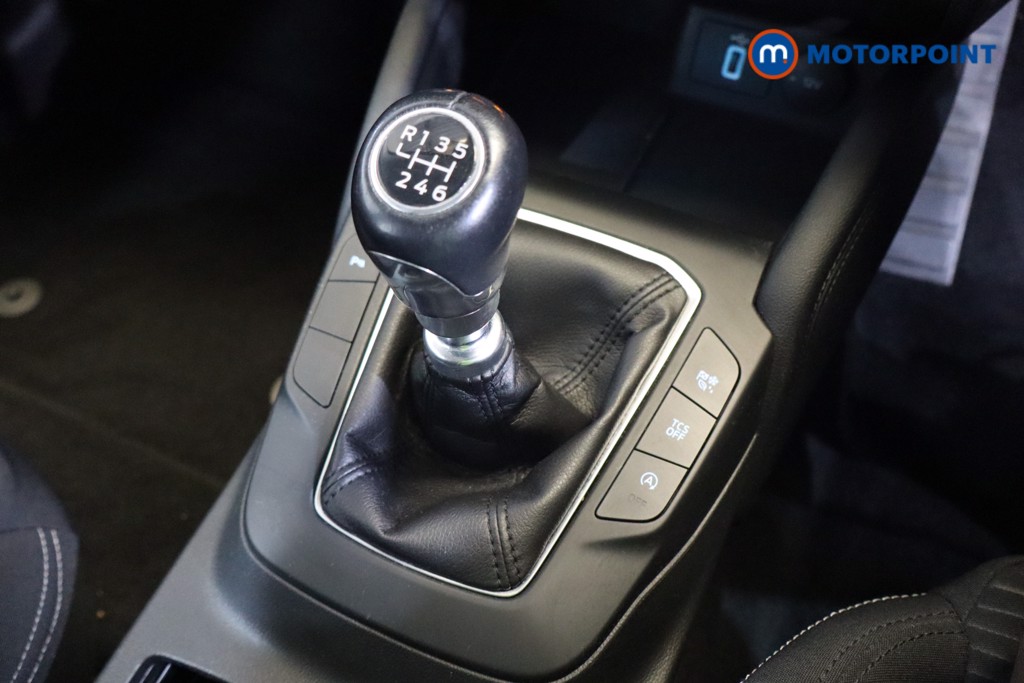 Ford Focus Titanium Manual Diesel Hatchback - Stock Number (1560931) - 12th supplementary image