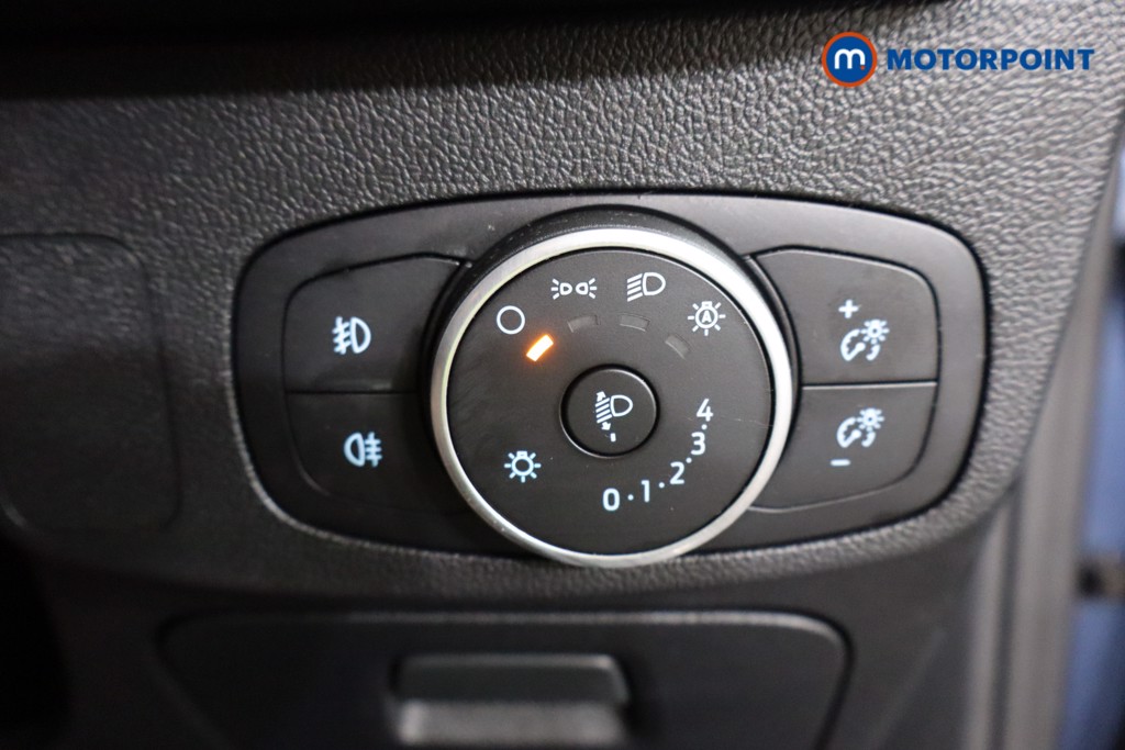 Ford Focus Titanium Manual Diesel Hatchback - Stock Number (1560931) - 17th supplementary image