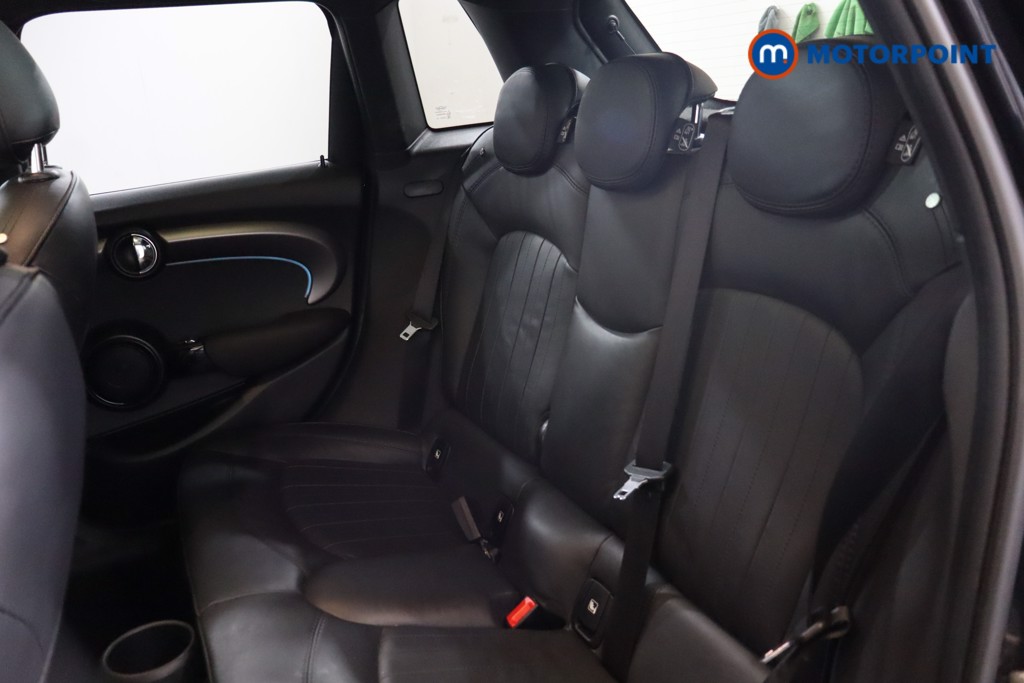 Mini Hatchback Cooper Exclusive Automatic Petrol Hatchback - Stock Number (1561500) - 21st supplementary image