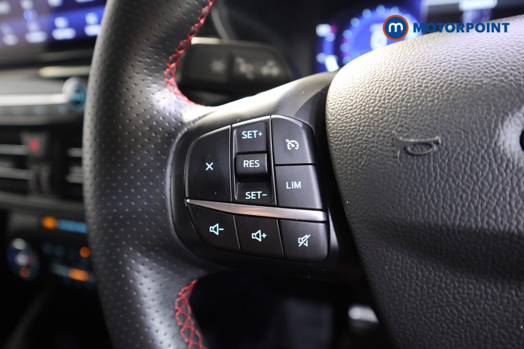 Ford Kuga St-Line Edition Manual Petrol SUV - Stock Number (1562514) - 4th supplementary image