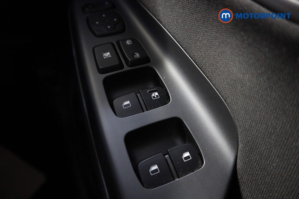 Hyundai Kona SE Manual Petrol SUV - Stock Number (1564335) - 6th supplementary image