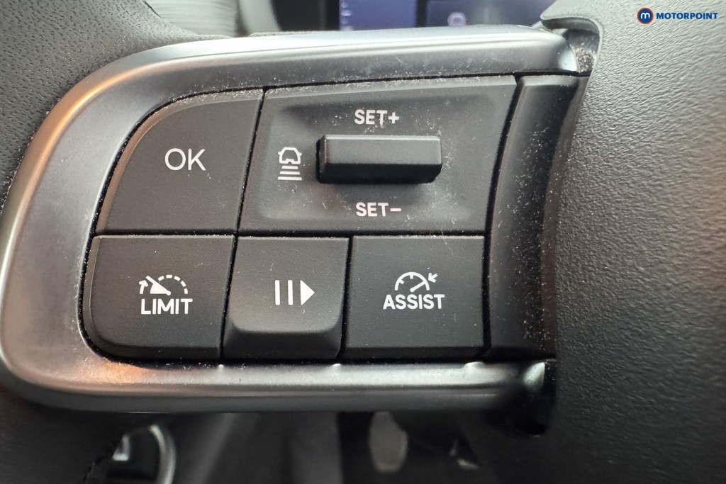 Jeep Avenger Altitude Manual Petrol SUV - Stock Number (1565132) - 20th supplementary image