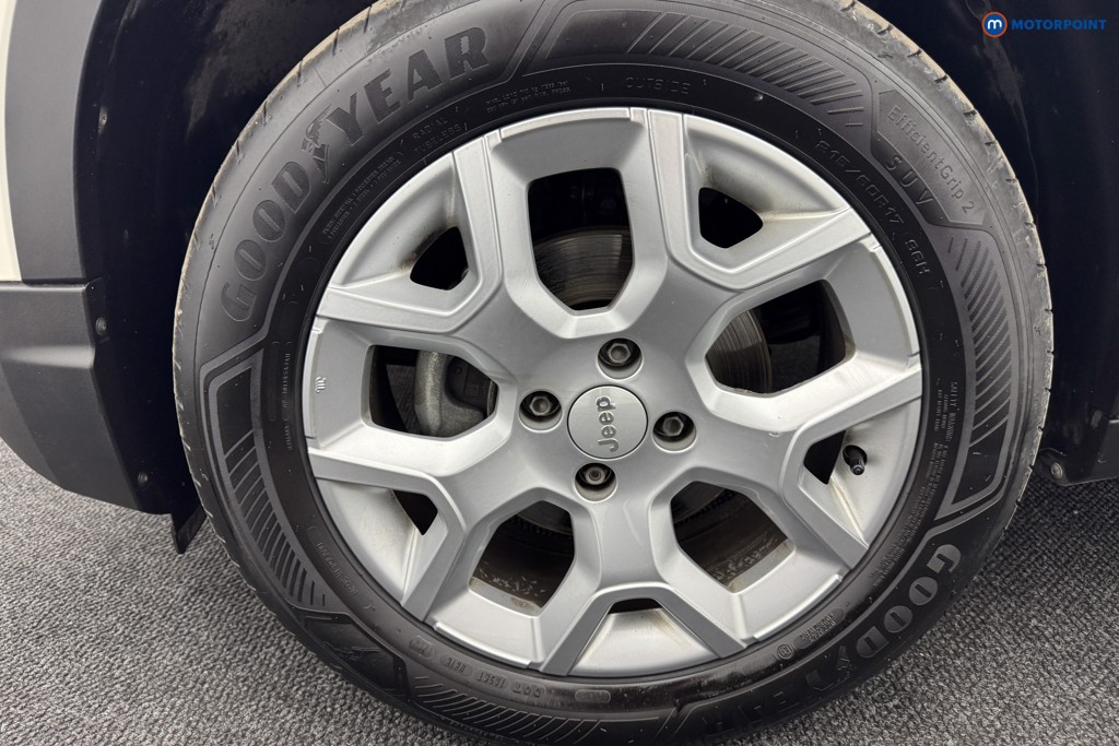 Jeep Avenger Altitude Manual Petrol SUV - Stock Number (1565132) - 36th supplementary image