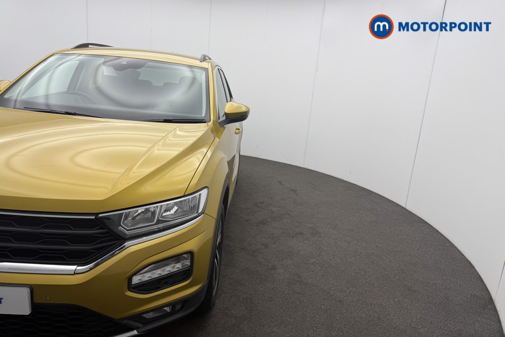 Volkswagen T-Roc Active Manual Petrol SUV - Stock Number (1565347) - 21st supplementary image