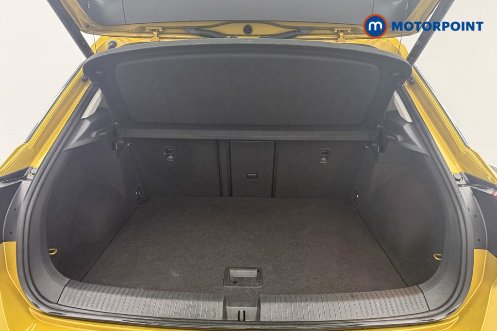 Volkswagen T-Roc Active Manual Petrol SUV - Stock Number (1565347) - 27th supplementary image