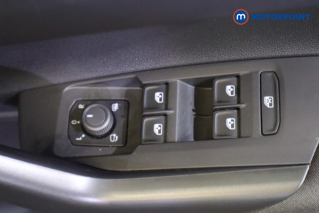 Volkswagen Polo Life Manual Petrol Hatchback - Stock Number (1565377) - 15th supplementary image