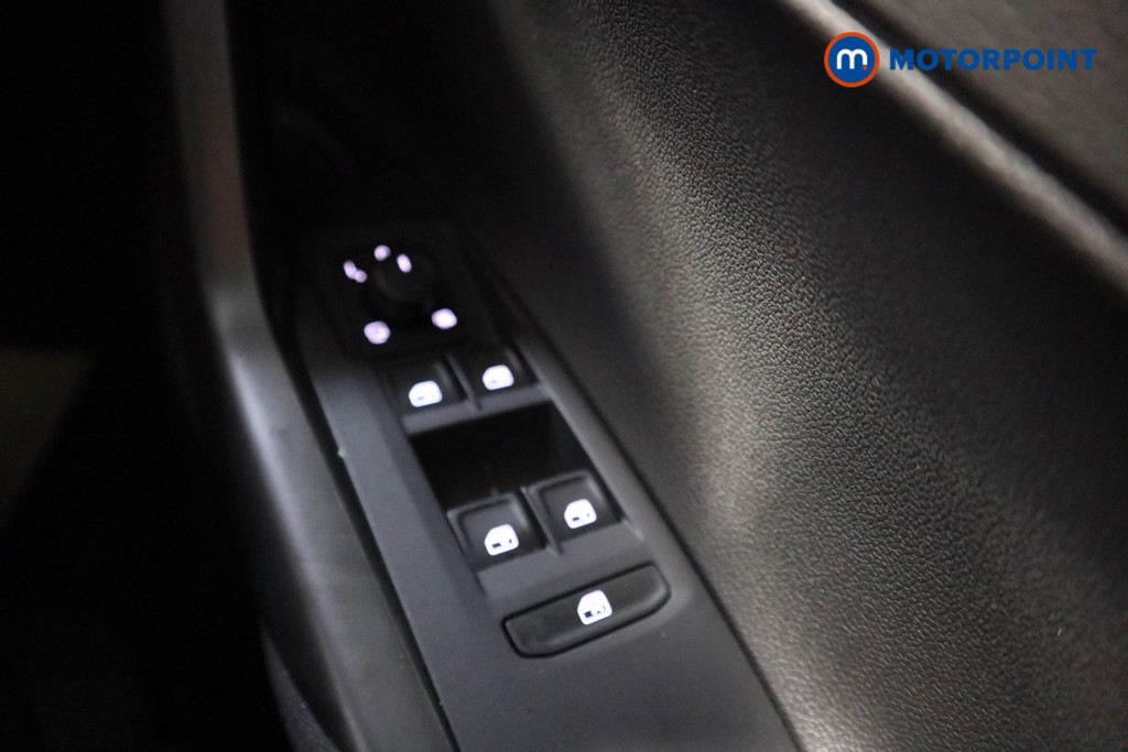 Volkswagen Polo Life Manual Petrol Hatchback - Stock Number (1565399) - 6th supplementary image