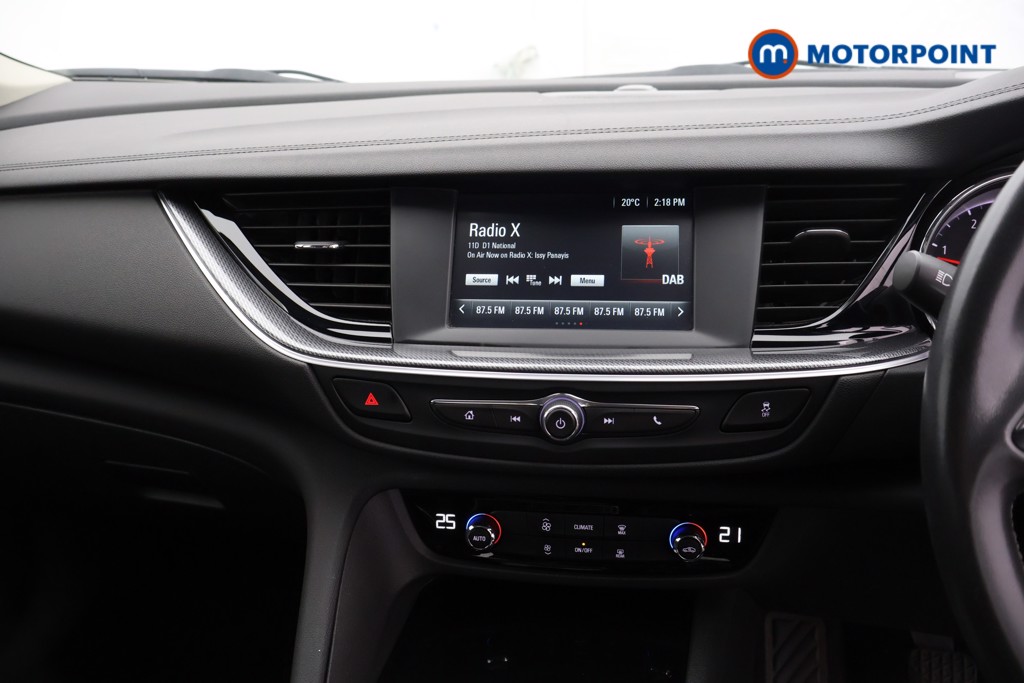 Vauxhall Insignia Se Nav Manual Diesel Hatchback - Stock Number (1565404) - 5th supplementary image
