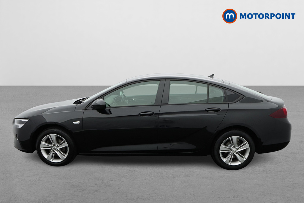 Vauxhall Insignia Se Nav Manual Diesel Hatchback - Stock Number (1565404) - Passenger side