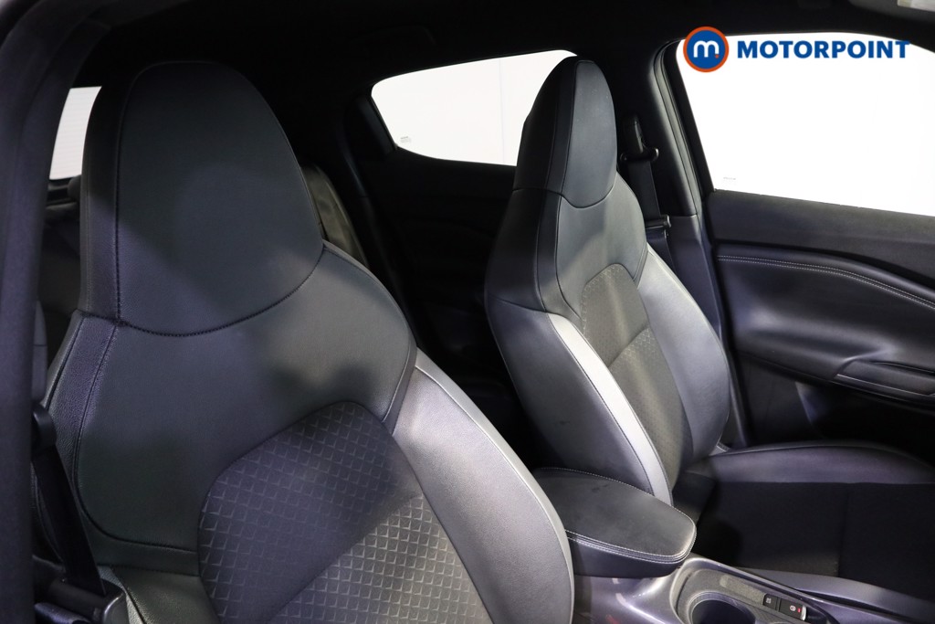 Nissan Juke N-Connecta Manual Petrol SUV - Stock Number (1566120) - 10th supplementary image