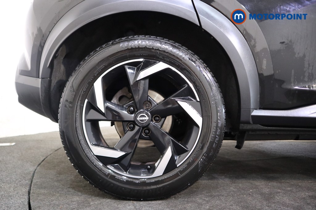 Nissan Juke N-Connecta Manual Petrol SUV - Stock Number (1566120) - 13th supplementary image