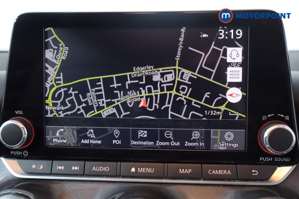 Nissan Juke N-Connecta Manual Petrol SUV - Stock Number (1566145) - 2nd supplementary image