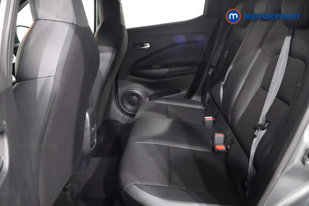 Nissan Juke N-Connecta Manual Petrol SUV - Stock Number (1566145) - 5th supplementary image