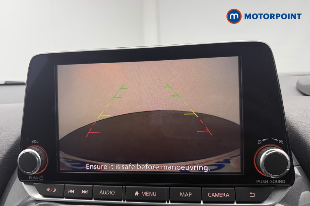 Nissan Juke N-Connecta Manual Petrol SUV - Stock Number (1566149) - 9th supplementary image