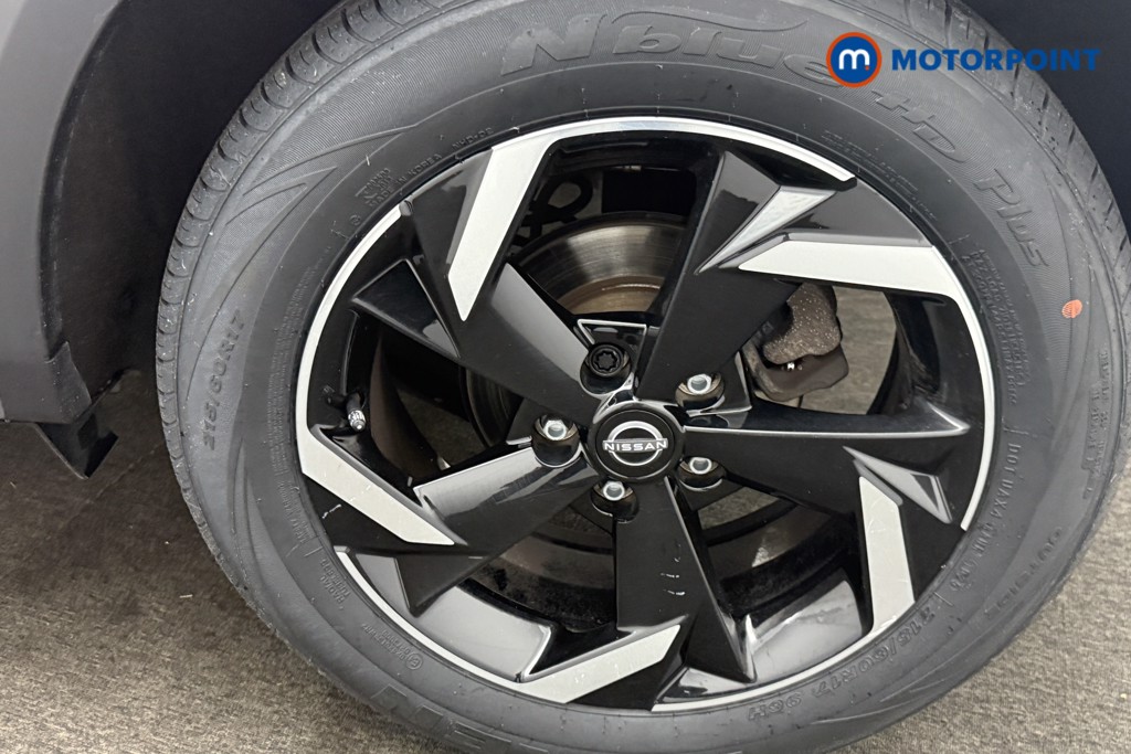Nissan Juke N-Connecta Manual Petrol SUV - Stock Number (1566149) - 21st supplementary image
