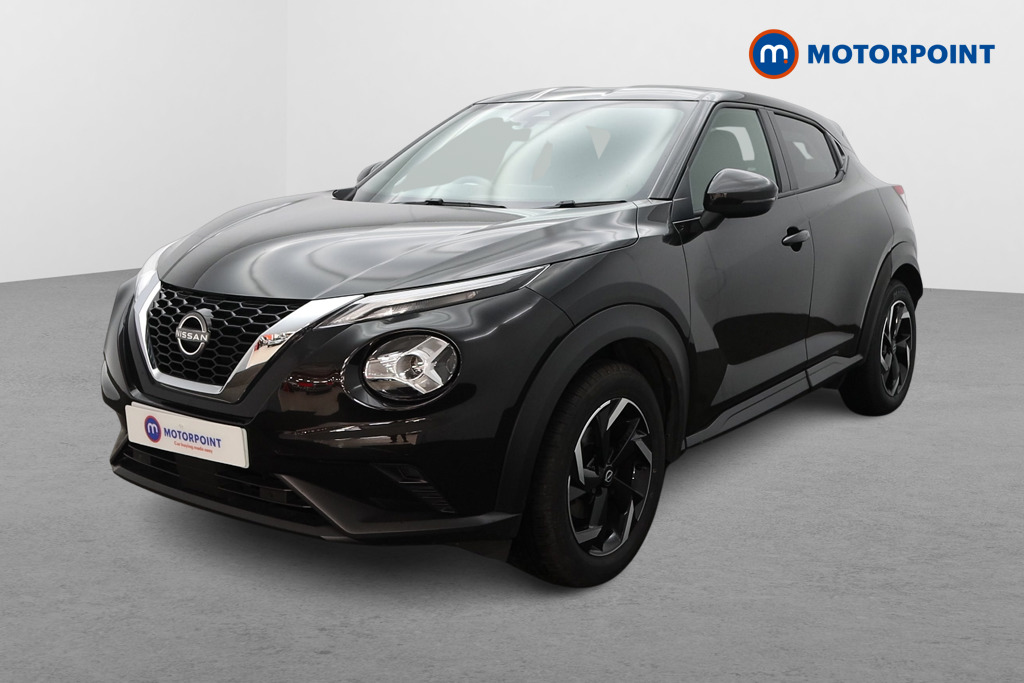 Nissan Juke N-Connecta Manual Petrol SUV - Stock Number (1566149) - Passenger side front corner
