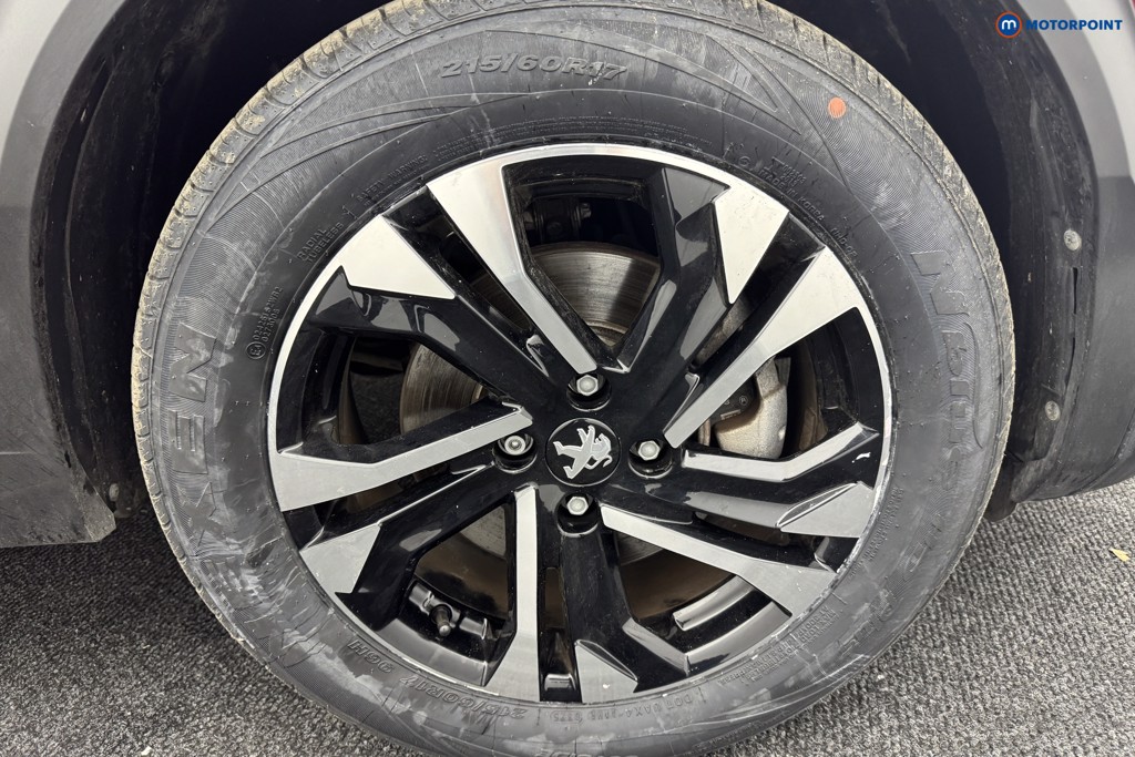 Peugeot 2008 GT Automatic Electric SUV - Stock Number (1566473) - 35th supplementary image