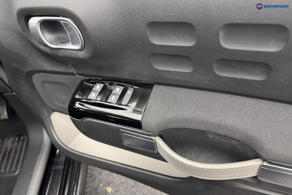 Citroen C3 Shine Manual Petrol Hatchback - Stock Number (1566813) - 21st supplementary image