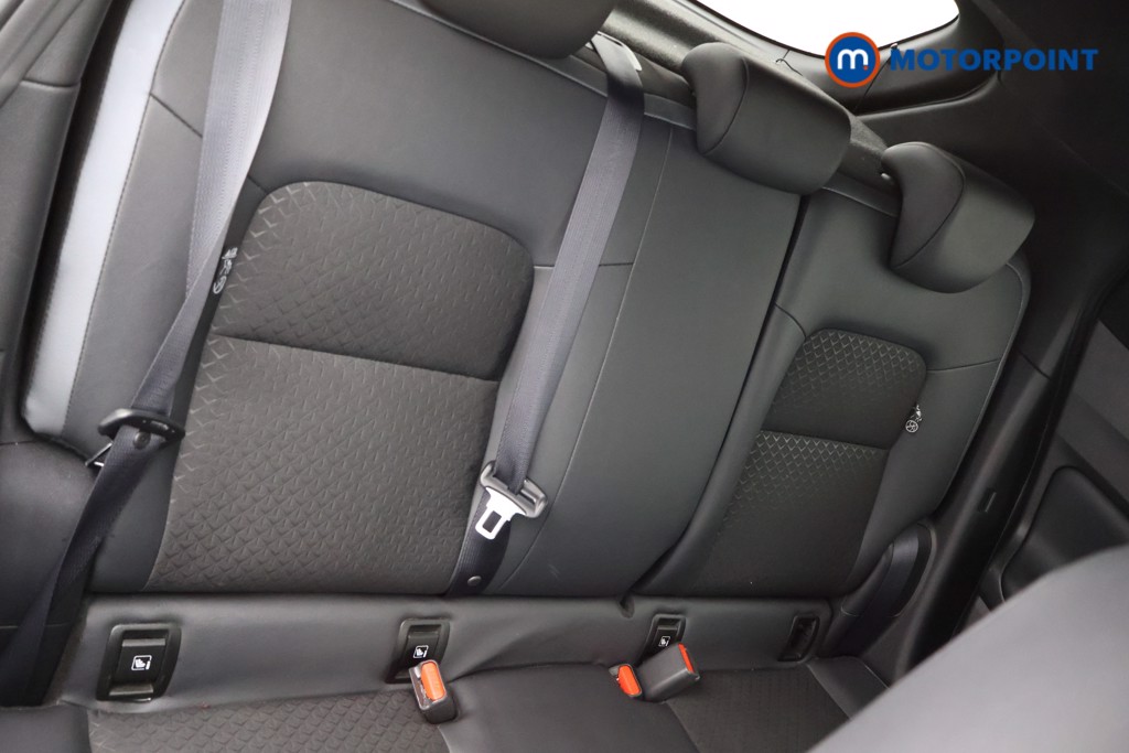 Nissan Juke N-Connecta Manual Petrol SUV - Stock Number (1566955) - 11th supplementary image