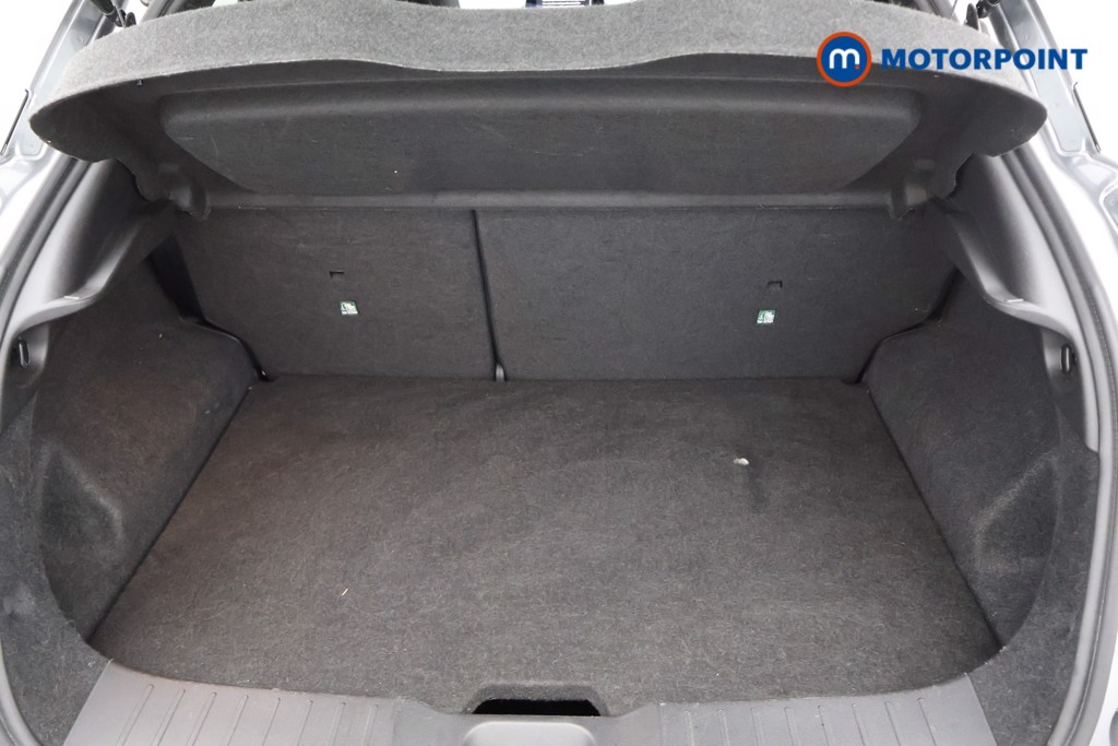 Nissan Juke N-Connecta Manual Petrol SUV - Stock Number (1566955) - 12th supplementary image
