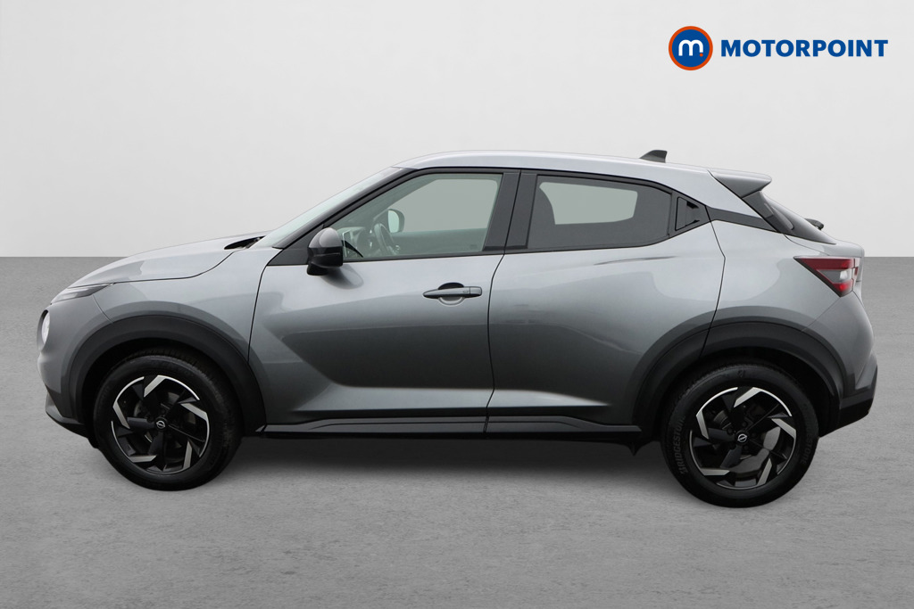Nissan Juke N-Connecta Manual Petrol SUV - Stock Number (1566955) - Passenger side