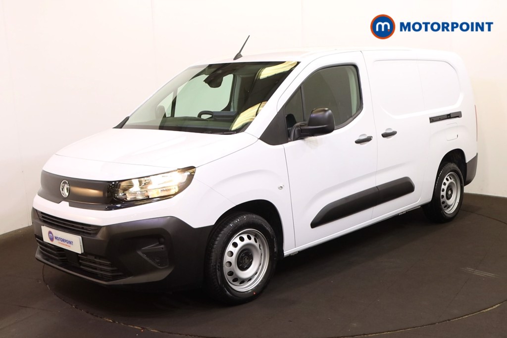 Vauxhall Combo Cargo Prime Manual Diesel Crew Bus - Stock Number (1567141) - Passenger side front corner