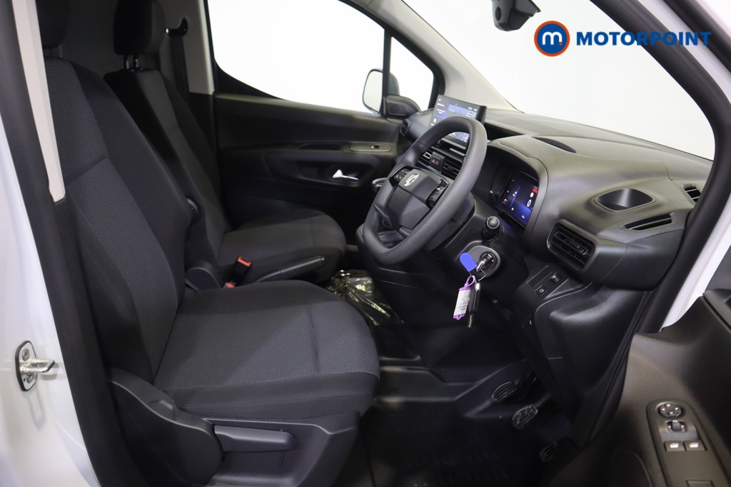 Vauxhall Combo Cargo Prime Manual Diesel Crew Bus - Stock Number (1567141) - 6th supplementary image