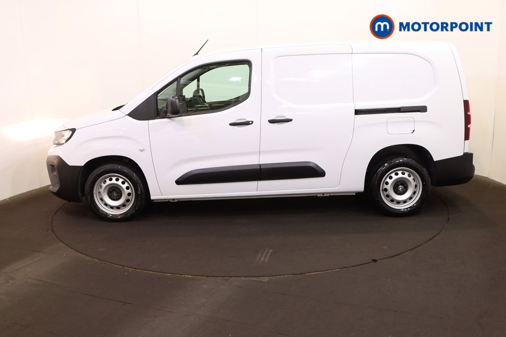 Vauxhall Combo Cargo Prime Manual Diesel Crew Bus - Stock Number (1567141) - Passenger side
