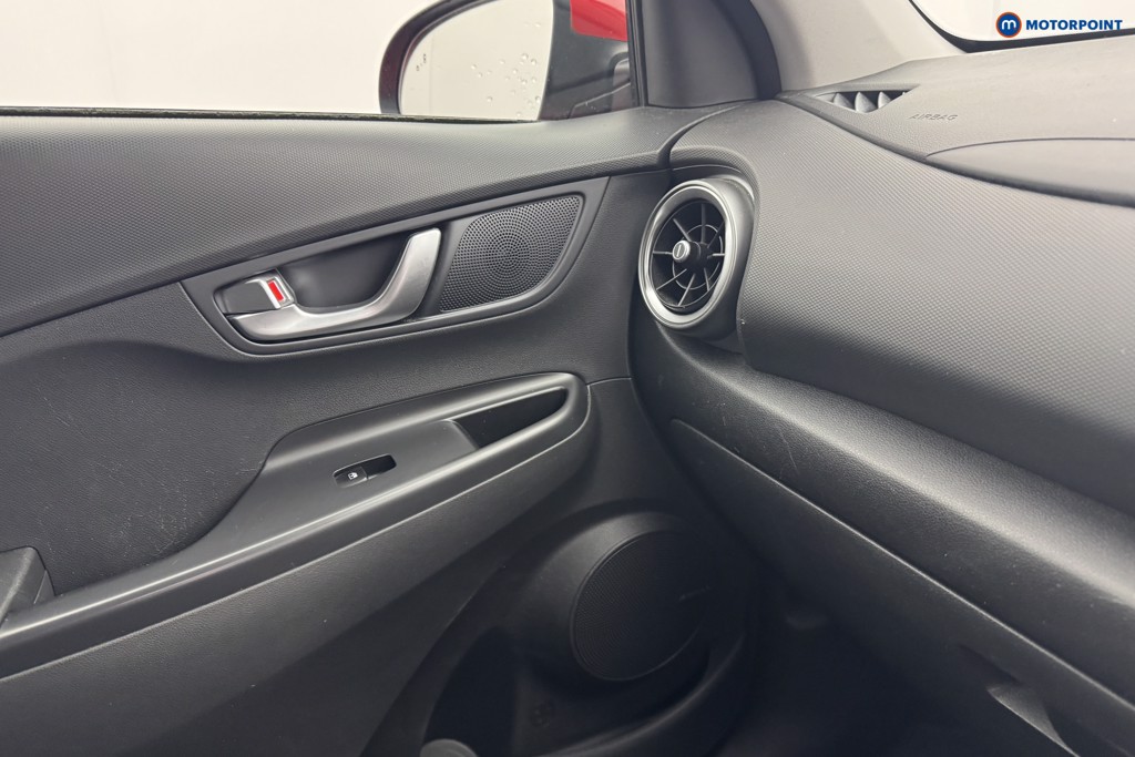Hyundai Kona Premium Automatic Electric SUV - Stock Number (1567733) - 16th supplementary image