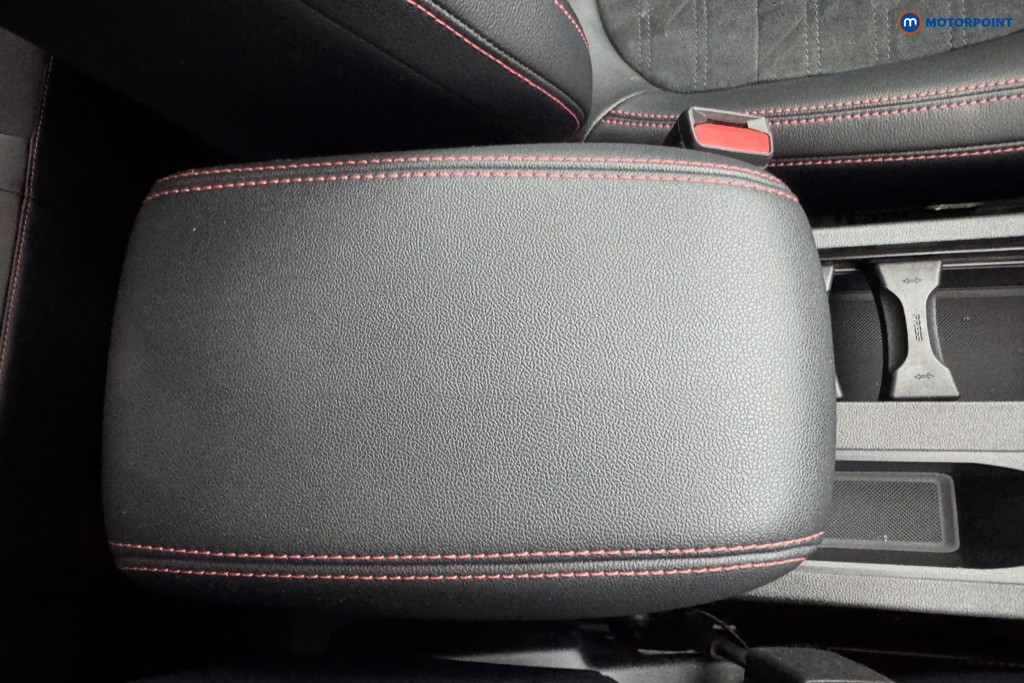 Ford Kuga St-Line Edition Manual Petrol SUV - Stock Number (1568026) - 12th supplementary image