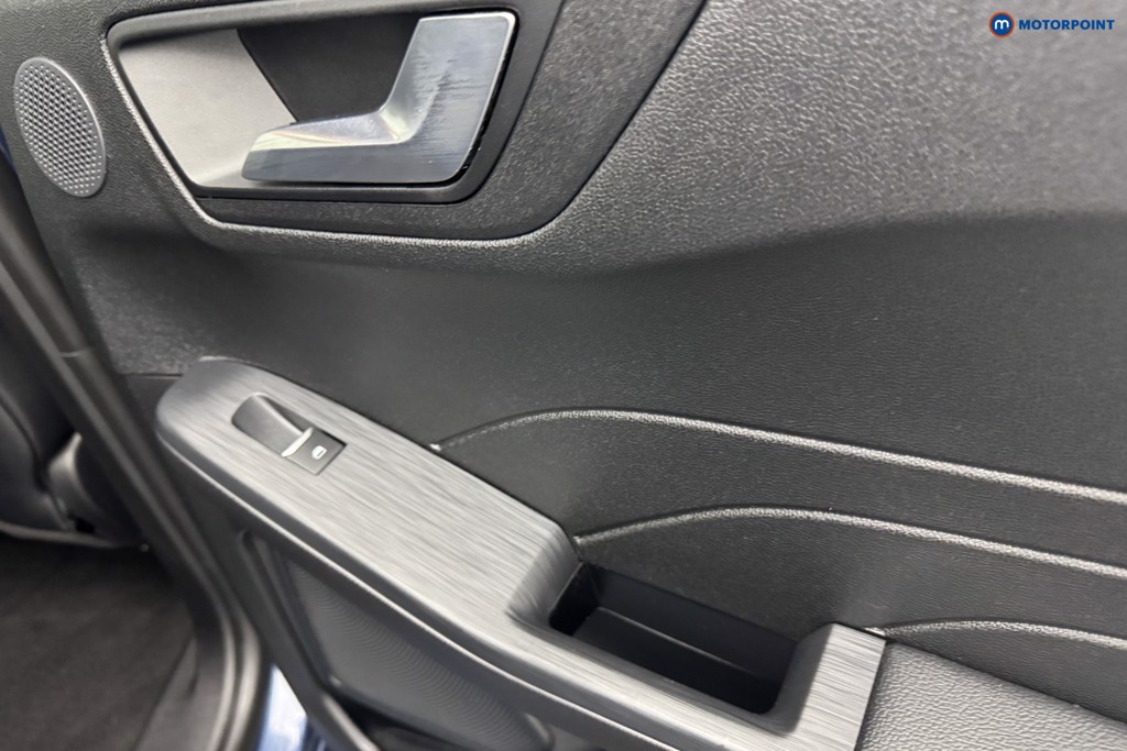 Ford Kuga St-Line Edition Manual Petrol SUV - Stock Number (1568026) - 28th supplementary image