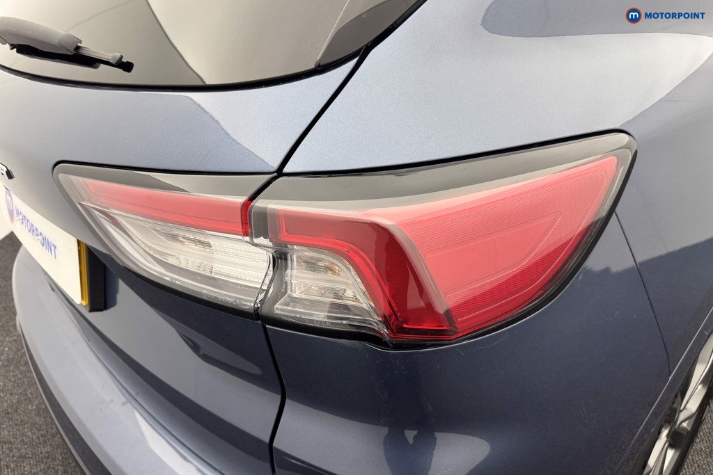 Ford Kuga St-Line Edition Manual Petrol SUV - Stock Number (1568026) - 33rd supplementary image