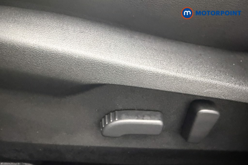 Subaru Outback Touring Automatic Petrol Estate - Stock Number (1568641) - 19th supplementary image