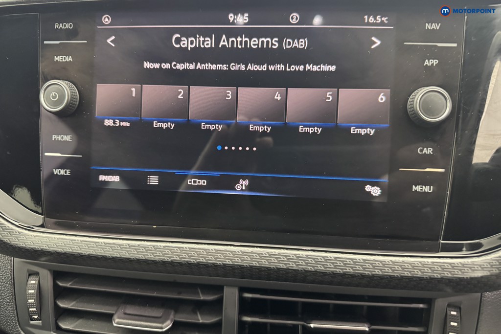 Volkswagen T-Cross R-Line Manual Petrol SUV - Stock Number (1568794) - 2nd supplementary image