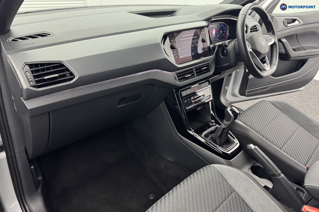 Volkswagen T-Cross R-Line Manual Petrol SUV - Stock Number (1568794) - 8th supplementary image