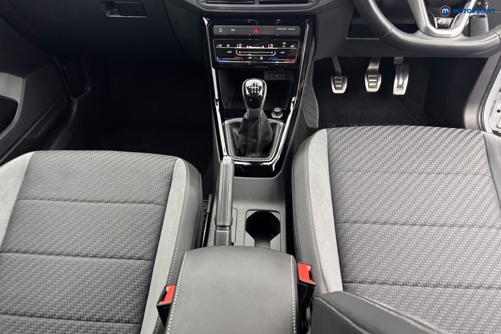 Volkswagen T-Cross R-Line Manual Petrol SUV - Stock Number (1568794) - 10th supplementary image
